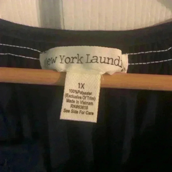 New‎ York laundry - Picture 2 of 3